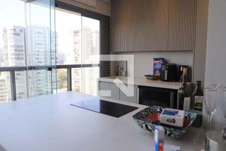Apartamento para alugar com 96m², 2 quartos e 2 vagasCozinha