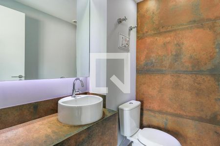 Lavabo de apartamento para alugar com 1 quarto, 55m² em Campo Belo, São Paulo