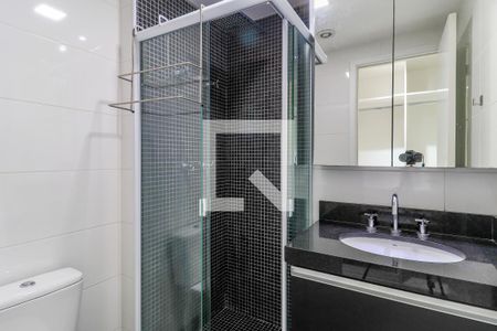 Apartamento para alugar com 55m², 1 quarto e 2 vagas Apartamento para alugar com 55m², 1 quarto e 2 vagasBanheiro da Suíte