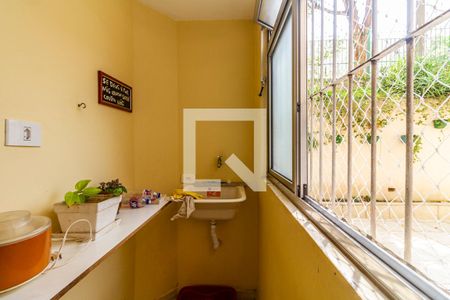 Apartamento à venda com 66m², 3 quartos e 1 vagaÁrea de Serviço