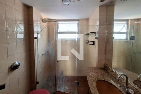 Apartamento à venda com 125m², 3 quartos e 1 vagaBanheiro da Suíte