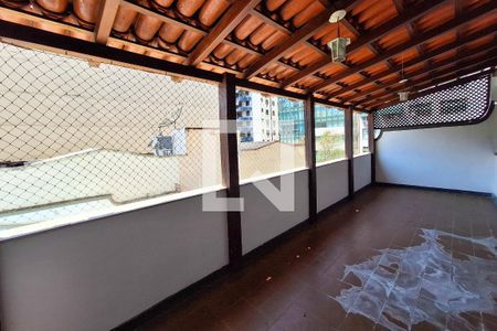 Apartamento à venda com 125m², 3 quartos e 1 vagaVaranda 