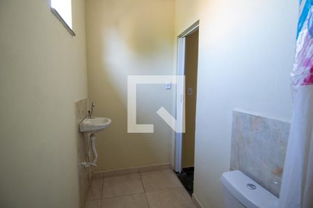 Casa para alugar com 60m², 2 quartos e sem vagaBanheiro