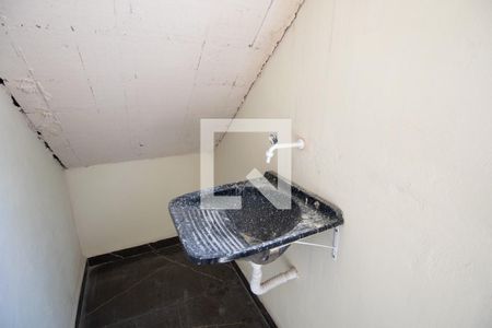 Casa para alugar com 60m², 2 quartos e sem vagaÁrea de Serviço