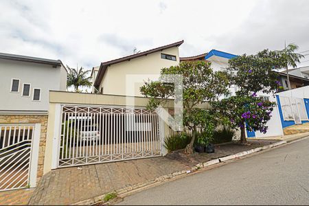 Casa à venda com 300m², 3 quartos e 5 vagasFachada