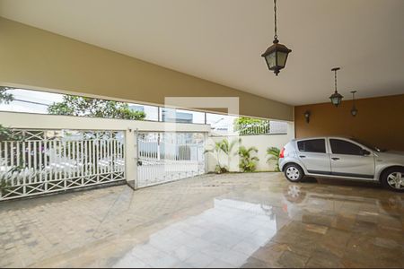 Casa à venda com 300m², 3 quartos e 5 vagasGaragem