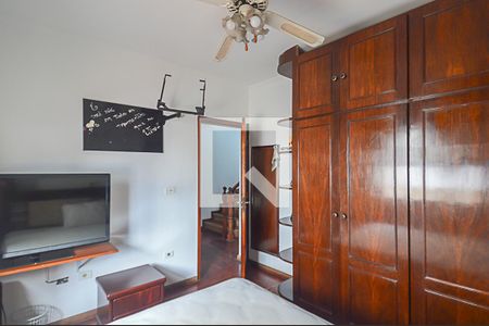 Casa à venda com 300m², 3 quartos e 5 vagasQuarto 2 - Suíte