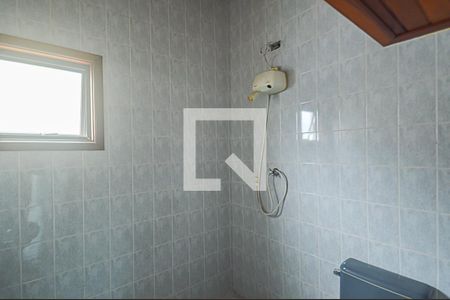 Casa à venda com 300m², 3 quartos e 5 vagasBanheiro 2