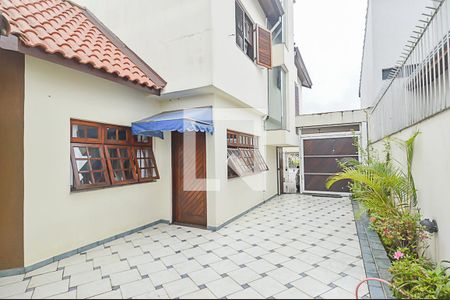 Casa à venda com 300m², 3 quartos e 5 vagasQuintal