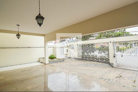 Casa à venda com 300m², 3 quartos e 5 vagasGaragem