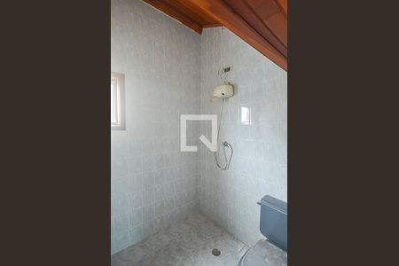 Casa à venda com 300m², 3 quartos e 5 vagasBanheiro 2