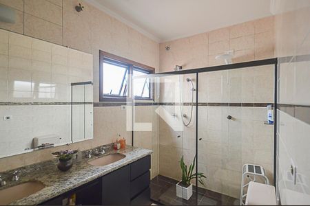 Casa à venda com 300m², 3 quartos e 5 vagasBanheiro 1