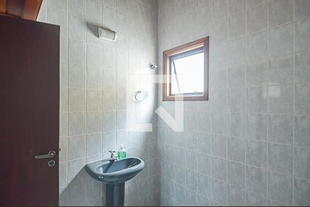 Casa à venda com 300m², 3 quartos e 5 vagasBanheiro 2