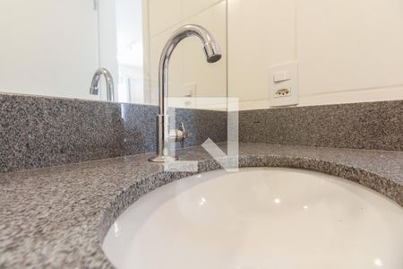 Apartamento para alugar com 34m², 2 quartos e sem vagaBanheiro 