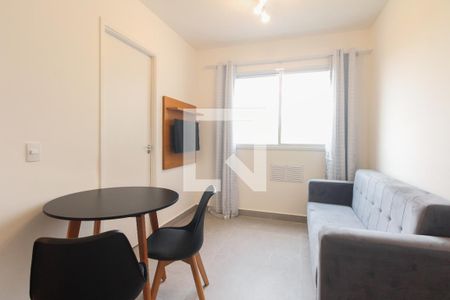 Sala  de apartamento para alugar com 2 quartos, 34m² em Chácara Califórnia, São Paulo