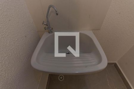 Apartamento para alugar com 34m², 2 quartos e sem vaga Apartamento para alugar com 34m², 2 quartos e sem vagaCozinha e Área de Serviço