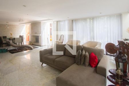 Casa para alugar com 400m², 4 quartos e 2 vagas Casa para alugar com 400m², 4 quartos e 2 vagasSala