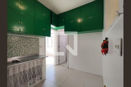 Apartamento à venda com 60m², 2 quartos e sem vagaCozinha