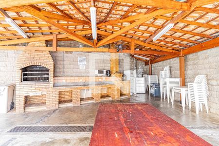 Apartamento para alugar com 72m², 2 quartos e 1 vaga Apartamento para alugar com 72m², 2 quartos e 1 vagaÁrea comum - Churrasqueira