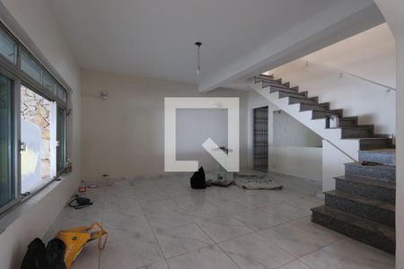 Sala de casa à venda com 3 quartos, 240m² em Vila Ema, São Paulo