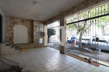 Casa à venda com 240m², 3 quartos e 2 vagasGaragem