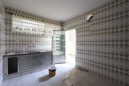 Casa à venda com 240m², 3 quartos e 2 vagasCozinha