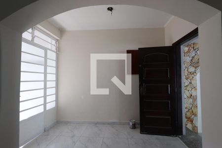 Sala de casa à venda com 3 quartos, 240m² em Vila Ema, São Paulo