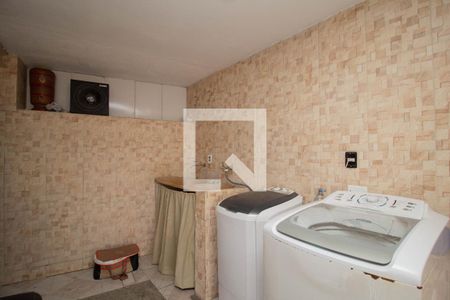 Casa para alugar com 368m², 4 quartos e 2 vagasÁrea de Serviço