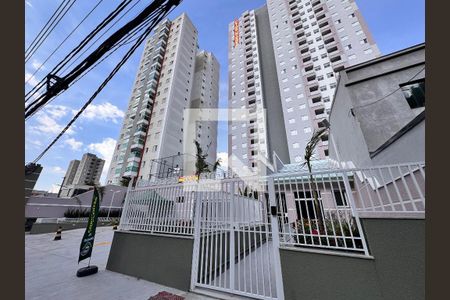 Apartamento à venda com 58m², 2 quartos e 1 vaga Apartamento à venda com 58m², 2 quartos e 1 vagaFachada