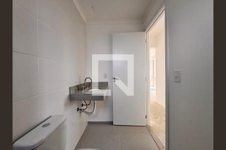 Apartamento à venda com 58m², 2 quartos e 1 vaga Apartamento à venda com 58m², 2 quartos e 1 vagaBanheiro