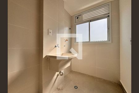 Apartamento à venda com 58m², 2 quartos e 1 vaga Apartamento à venda com 58m², 2 quartos e 1 vagaLavanderia