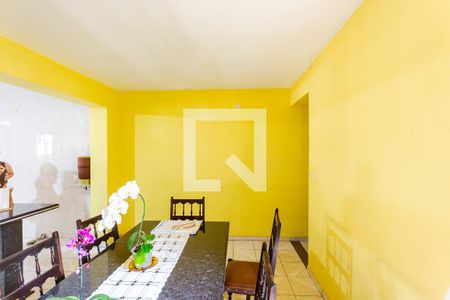 Casa à venda com 361m², 4 quartos e 2 vagasCopa