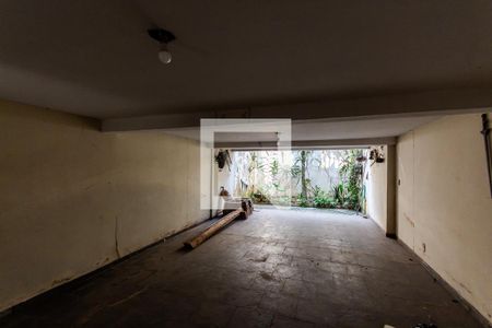 Casa à venda com 361m², 4 quartos e 2 vagasQuintal