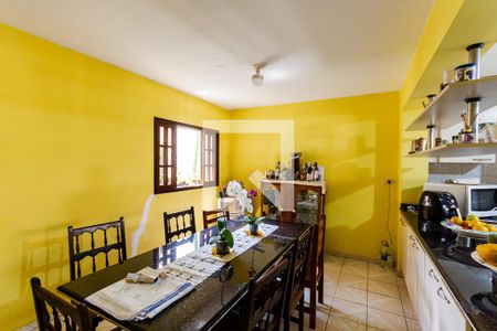 Casa à venda com 361m², 4 quartos e 2 vagasCopa