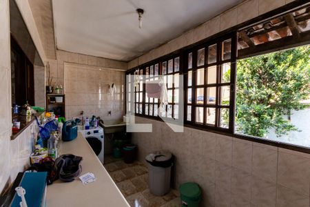 Casa à venda com 361m², 4 quartos e 2 vagasÁrea de Serviço