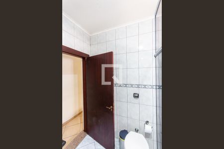 Casa à venda com 361m², 4 quartos e 2 vagasBanheiro 2