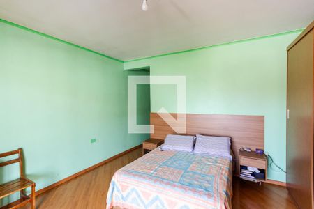 Casa à venda com 361m², 4 quartos e 2 vagasSuíte