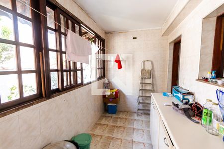 Casa à venda com 361m², 4 quartos e 2 vagasÁrea de Serviço