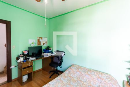 Casa à venda com 361m², 4 quartos e 2 vagasQuarto 3