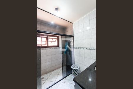 Casa à venda com 361m², 4 quartos e 2 vagasBanheiro 2