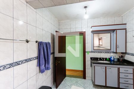 Casa à venda com 361m², 4 quartos e 2 vagasBanheiro da Suíte