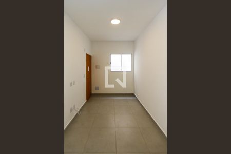 Sala de apartamento para alugar com 2 quartos, 40m² em Vila Ivg, São Paulo