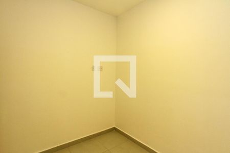 Quarto 01 de apartamento para alugar com 2 quartos, 40m² em Vila Ivg, São Paulo