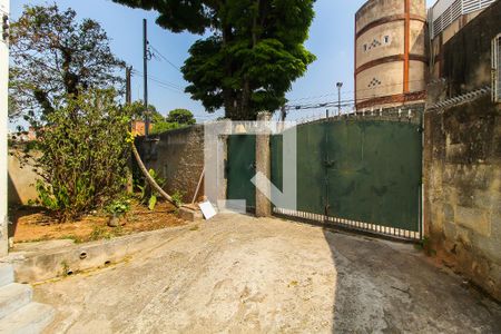 Casa à venda com 180m², 3 quartos e 2 vagasQuintal