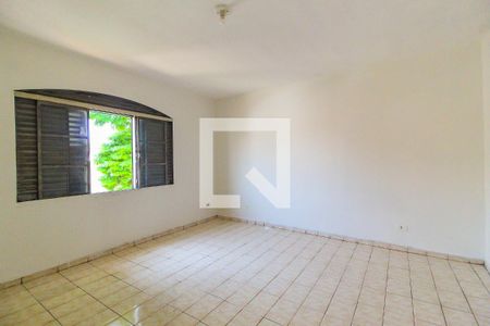 Casa à venda com 180m², 3 quartos e 2 vagasQuarto 3