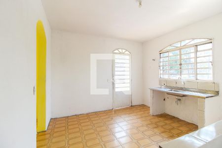 Casa à venda com 180m², 3 quartos e 2 vagasCozinha