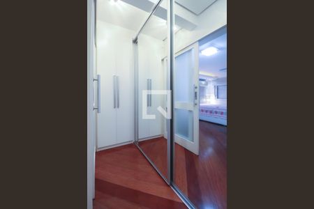 Apartamento à venda com 178m², 3 quartos e 2 vagasCloset - Quarto 2