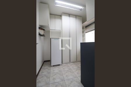 Apartamento à venda com 178m², 3 quartos e 2 vagasÁrea de Serviço