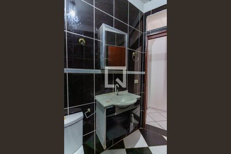 Casa para alugar com 250m², 2 quartos e 1 vaga Casa para alugar com 250m², 2 quartos e 1 vagaBanheiro