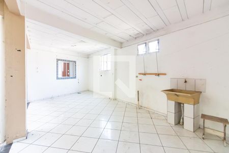 Casa para alugar com 250m², 2 quartos e 1 vaga Casa para alugar com 250m², 2 quartos e 1 vagaÁrea de Serviço